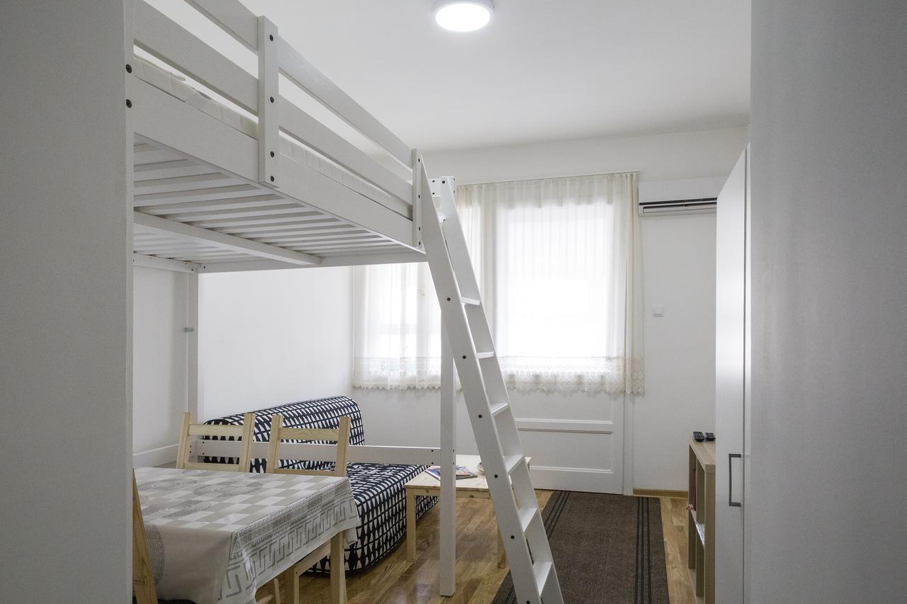 Apartment In The City Center Белград Екстериор снимка